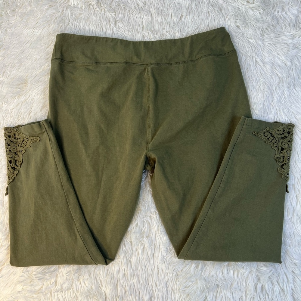 GREEN 2XL French Connection Lace Crop Leggings 92% cotton 8% spandex GREAT‎ COND